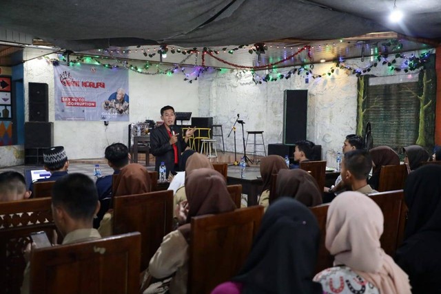 Ganjar Milenial Center (GMC) Provinsi Lampung menggelar Sekolah Milenial Antikorupsi dorong pemuda untuk menjawab tantangan terkait kemandirian bangsa. Foto: Dok. Istimewa