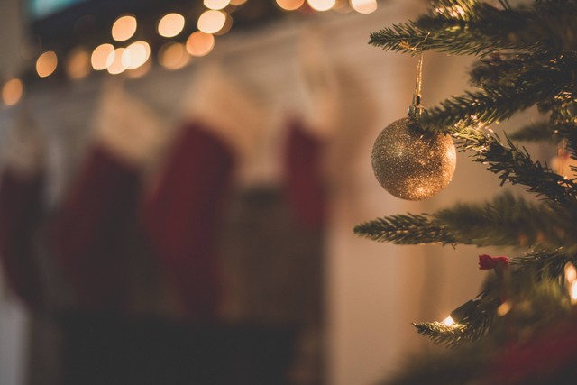 Kata-kata ucapan Natal terbaik untuk rekan kerja. Foto: Unsplash/Chad Madden.