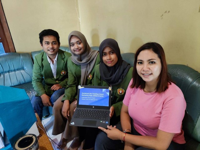 Sosialisasi Digital Marketing (Sumber:Dokumen Pribadi)