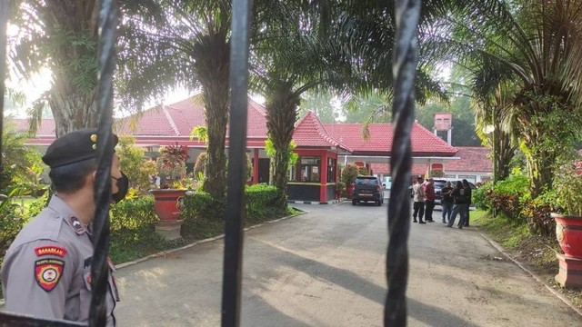 Rumah Dinas Wali Kota Blitar Disatroni Perampok, Santoso dan Istri Disekap