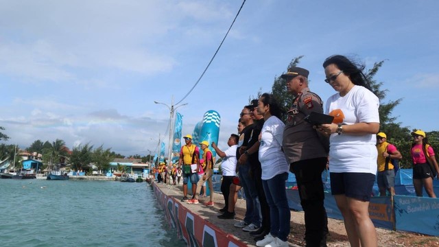 Gelaran Water Sport Competition Kepulauan Seribu 2022 yang berlangsung di Pantai Sunrise, Pulau Pramuka, Kelurahan Pulau Panggang, Kecamatan Kepulauan Seribu Utara. Foto: Dok. Istimewa