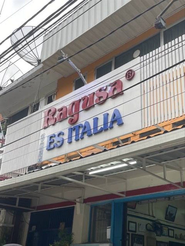 Kedai Ragusa Es Italia yang Terletak di Kawasan Gambir, Jakarta Pusat. Foto: Sagita Fitri