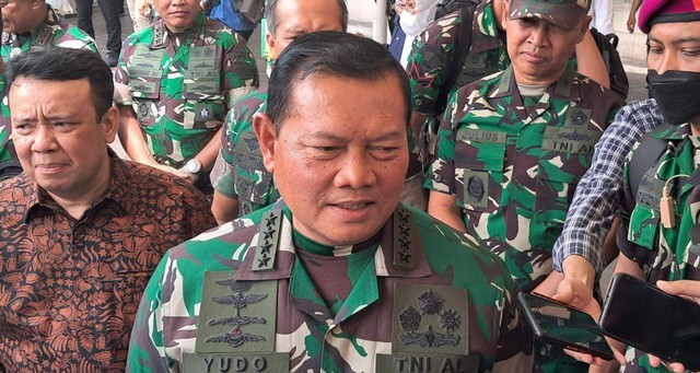 Laksamana Yudo Margono usai disahkan DPR sebagai Panglima TNI pengganti Jenderal Andika Perkasa, Selasa (13/12).. Foto: Annisa Thahira Madina/kumparan