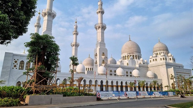 Masjid Raya Sheikh Zayed, Solo. FOTO: Fernando Fitusia