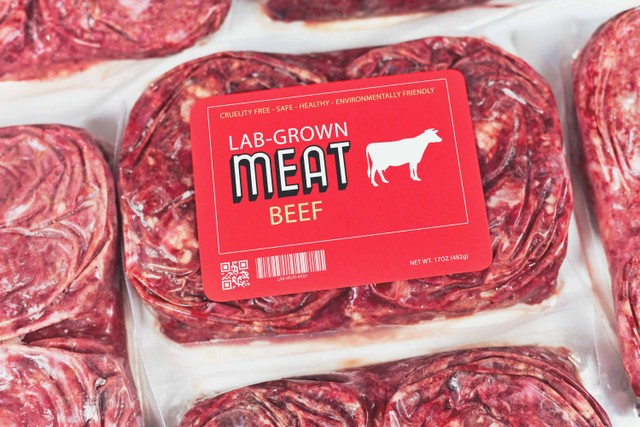 Ilustrasi daging. Foto: Firn/Shutterstock