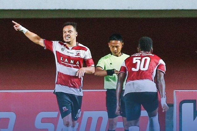 PSM Makassar vs Madura United di Liga 1 2022/23, Kamis (15/12/2022). Foto: Instagram/@liga1match