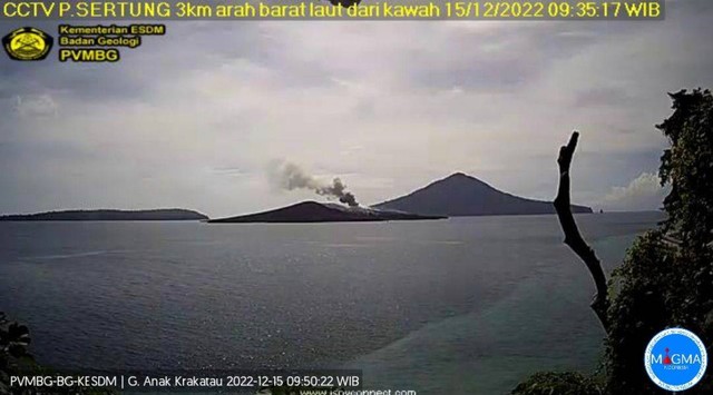 Gunung Anak Krakatau, Kamis (15/12/2022) | Foto: PVMBG