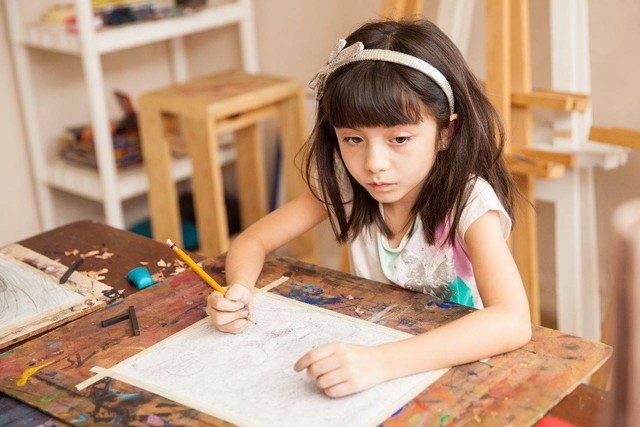 Ilustrasi anak sedang belajar, (sumber: shutterstock.com)