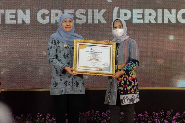 Pemkot Mojokerto Raih Penghargaan Terbaik II KUR dari Kementerian Keuangan
