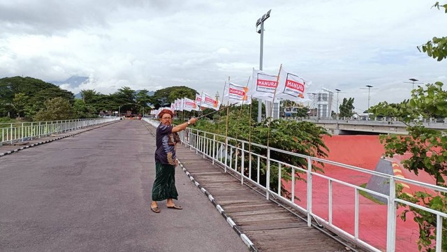 Parpol Pasang Bendera di Jembatan Lama, Sejarawan Kediri Geram, Ini Aturannya