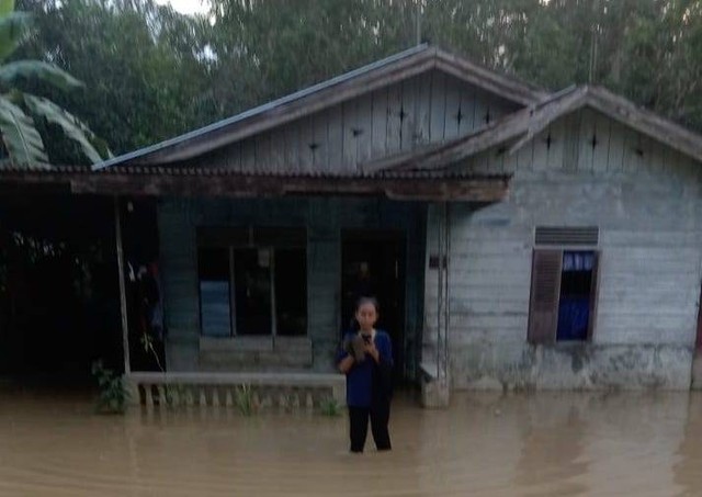 100 Rumah Warga Di Dua Kabupaten Aceh Terendam Banjir | Kumparan.com