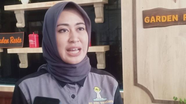 Astrid Widayani, seorang pengusaha bidang pendidikan di Solo. Astrid menjadi kandidat wanita satu-satunya ketua HIPMI Kota Solo. FOTO: Agung Santoso