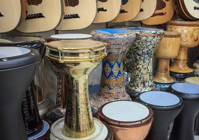 Ilustrasi Rumus Darbuka                     Sumber www.unsplash.com