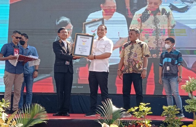 Keren! Gelaran Tari Remo Massa di Surabaya Resmi Masuk Muri Kategori Superlatif