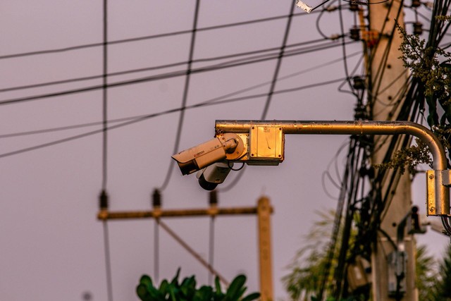 Ilustrasi kamera CCTV (sumber : https://pixabay.com/id)