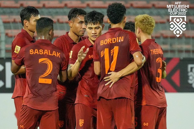 Pertandingan Thailand vs Brunei Darussalam di matchday pertama Grup A Piala AFF 2022 di Stadion KLFA, Malaysia, Selasa (20/12/2022). Foto: Twitter/@affmecup