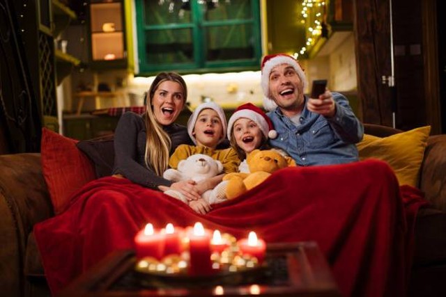 Ilustrasi Caption Natal Keren untuk Postingan Media Sosial. Foto: Unsplash.