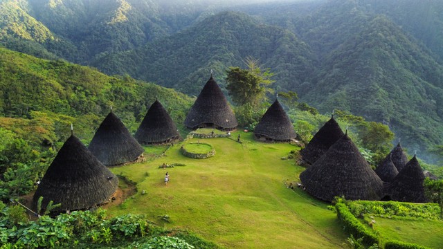 Tempat liburan anti-mainstream di Indonesia. Foto: Pexels/1918s _.