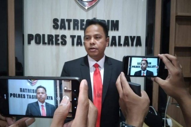 Kepala Satuan Reskrim Polres Tasikmalaya AKP Ari Rinaldo saat diwawancarai wartawan. ANTARA/HO-Pokja Polres Tasikmalaya