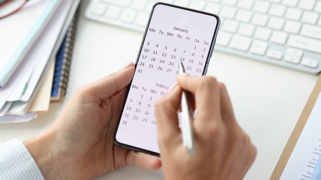 Ilustrasi kalender. Foto: megaflopp/Shutterstock.