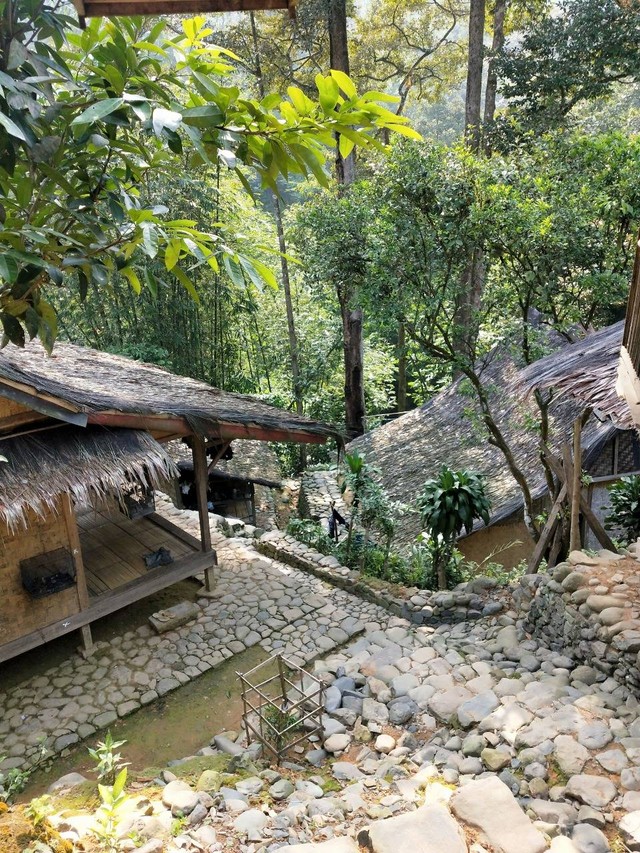 Kampung Leuwi Buleud (Baduy luar) sumber : Dokumen pribadi