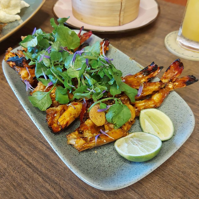 Hidangan makanan di Acasia Dine & Bar, restoran baru dengan konsep bistro di Kuningan, Jakarta, Rabu (21/12/2022). Foto: Azalia Amadea/Kumparan