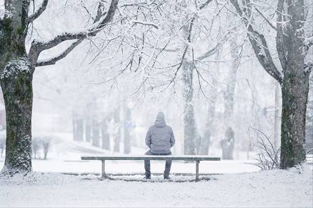 Apa itu Cuffing Season? Sumber www.unsplash.com