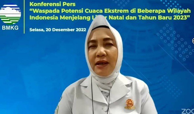 Keterangan foto:Kepala BMKG RI,Dwikorita Karnawati, dalam tangkapan layar konferensi pers.