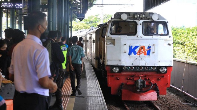 KAI Berangkatkan 38 Ribu Penumpang dari Stasiun Gambir dan Pasar Senen. Foto: dok: PT KAI