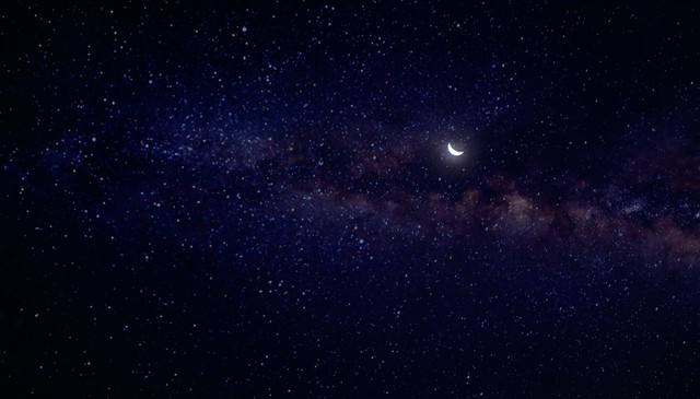 Ilustrasi Puisi Selamat Malam. Foto: Pexels.com.