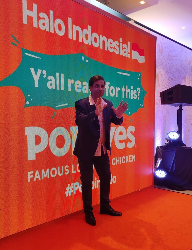 Konferensi pers dalam preview pembukaan kembali restoran Popeyes Indonesia di Jalan MH Thamrin, Jakarta, Jumat (23/12/2022). Foto: Riad Nur Hikmah/kumparan