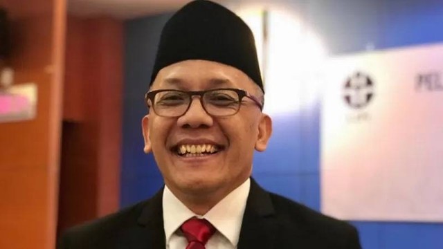 Kepala Lembaga Ilmu Pengetahuan Indonesia (LIPI) Laksana Tri Handoko usai dilantik Menteri Riset Teknologi dan Pendidikan Tinggi Mohamad Nasir di Jakarta. Foto: Virna P Setyorini/Antara