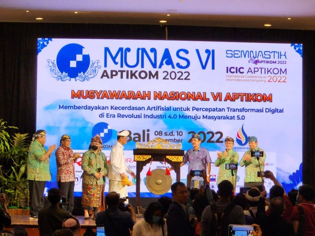 Pembukaan Munas VI APTIKOM di Bali. (Foto: Dok SEVIMA Platform)