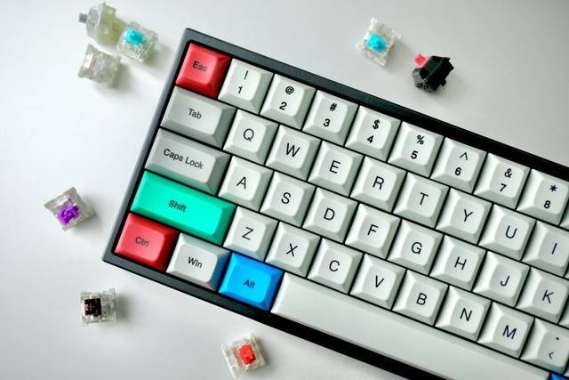 Ilustrasi keyboard Fantech Maxfit 61. Foto: Unsplash. 