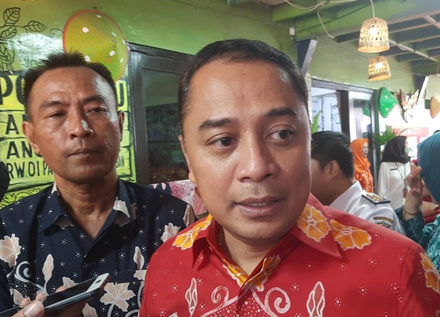Wali Kota Surabaya Eri Cahyadi (kemeja merah). Foto-foto: Amanah Nur Asiah/Basra