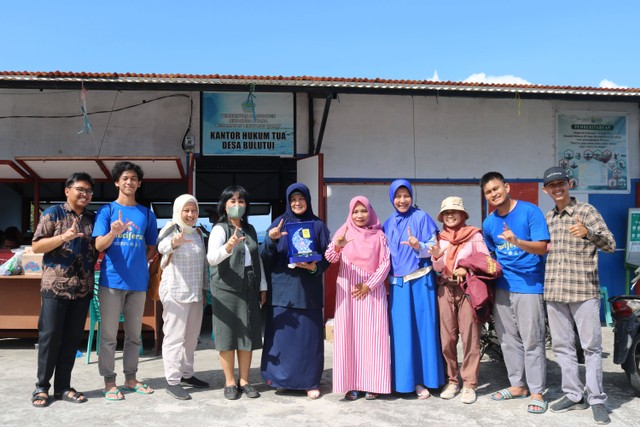 Peresmian Kampung Sentra Kebun Bibit Rumput Laut “Kultur Jaringan” di Desa Munte dan Bulutui, Kec. Likupang Barat, Kab. Minahasa Utara, Prov. Sulawesi Utara. Foto: Dokumentasi Tim PPM UI                                                                     