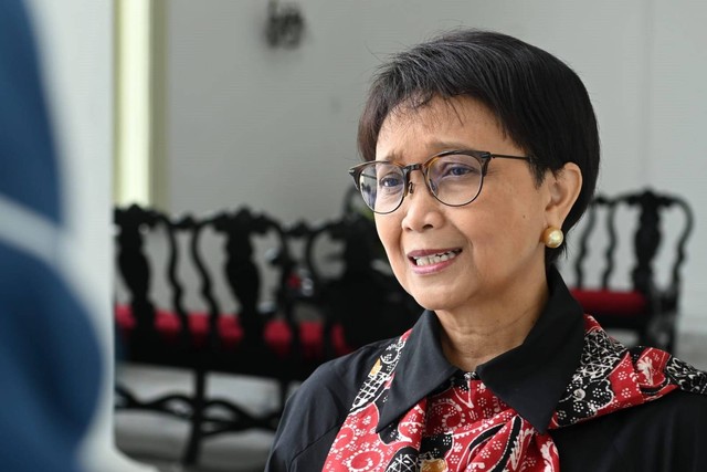 Menlu Retno Marsudi di Istana Negara, Jumat (30/12).  Foto: Kris/Biro Pers Sekretariat Presiden