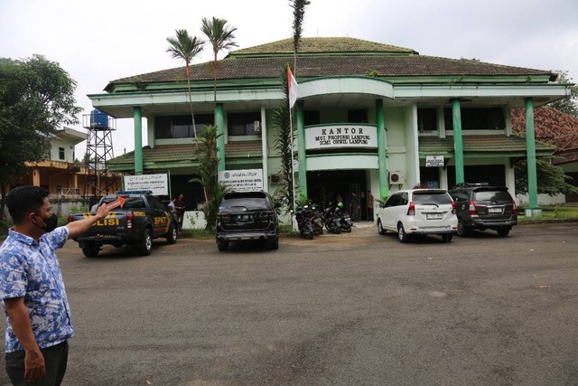 Kantor Majelis Ulama Indonesia (MUI) Provinsi Lampung dirusak OTK. | Foto: Dok Polda Lampung