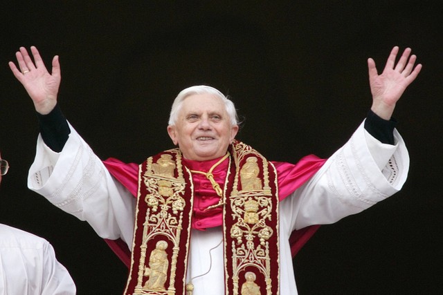 Paus Benediktus XVI, Kardinal Joseph Ratzinger. Foto: Max Rossi/REUTERS