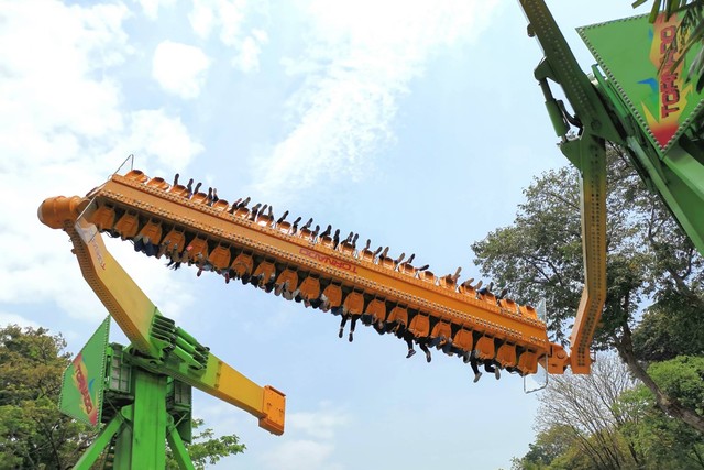 Ilustrasi wahana Tornado di Dufan, Ancol. Foto: Henry Sudarman/Shutterstock