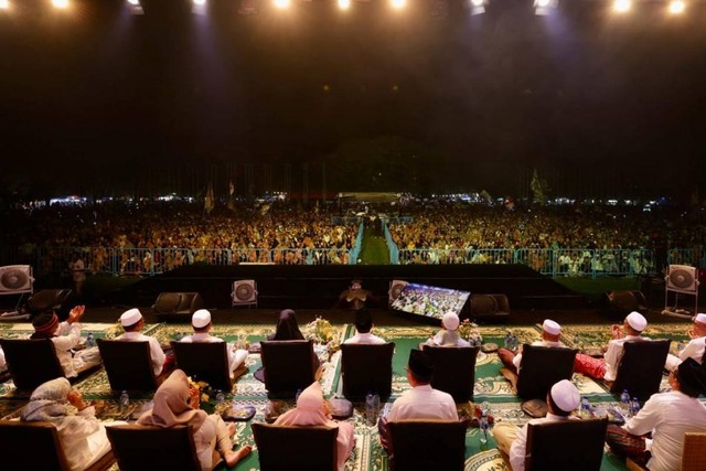 Pemkab Banyuwangi Tutup Tahun dengan Sholawat, Ini Impian Bupati Ipuk