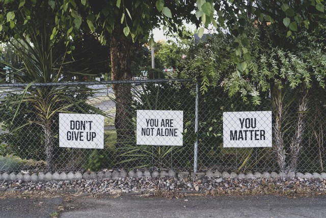 Kata-kata untuk Poster Mental Health, Foto: Unsplash/Dan Meyers.