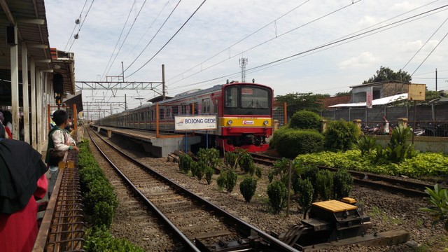 Jadwal KRL Bojong Gede-Jakarta Kota, Foto: Unsplash/Fachry Hadid