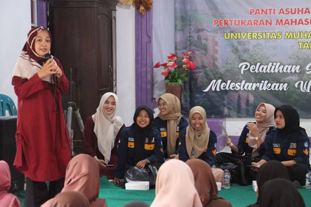 Mahasiswa PMM UMP Laksanakan Kontribusi Sosial di Panti Asuhan
