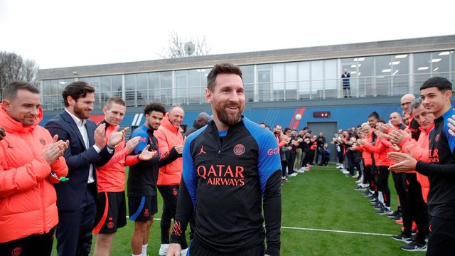 Lionel Messi kembali bergabung latihan Paris Saint-Germain usai Piala Dunia 2022. Foto: Paris Saint-Germain