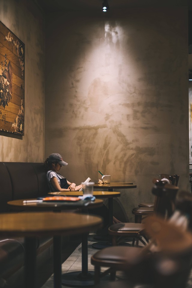 Ilustrasi seorang mencari ketenangan. Sumber : unsplash.com