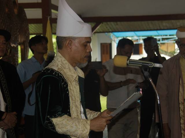 Sultan Ternate, Hidayatullah Sjah. Foto: Istimewa