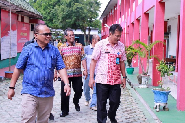 Kalapas Tanjung Raja terima kunjungan Kadivpas Kemenkumham Sumsel. Foto : Humas Latanja