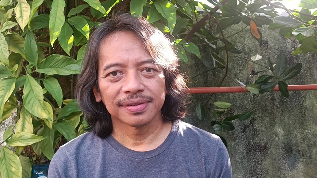 Dewa Budjana dalam perilisan lagu perdana Levi, Cerita Manis, Kemang, Jakarta Selatan, Jumat (6/1) . Foto: Giovanni/kumparan