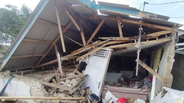 Kondisi rumah yang hancur akibat gempa Cianjur. Foto: Dok. Istimewa